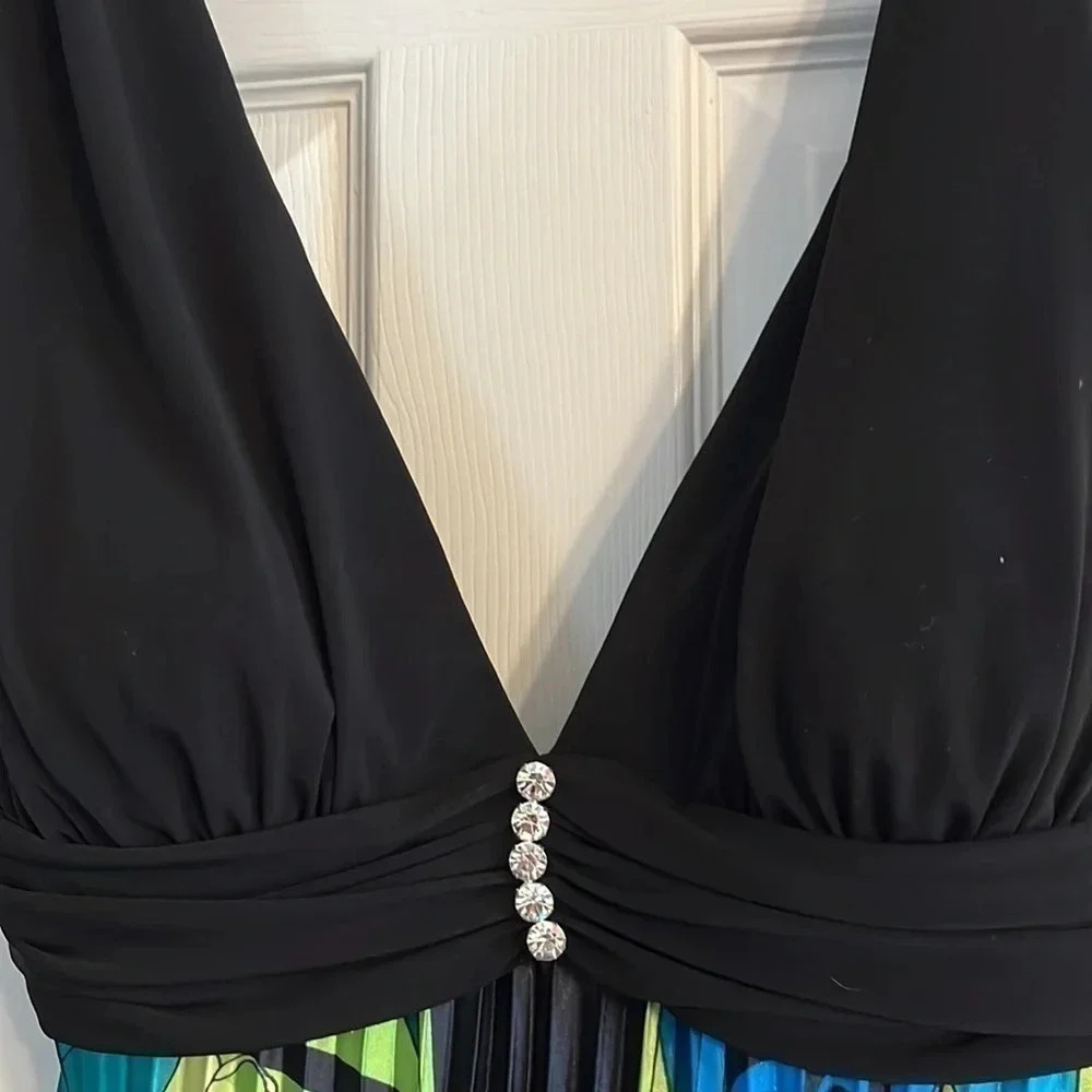 Betsy & Adam long gown, size 10 - Picture 7 of 10